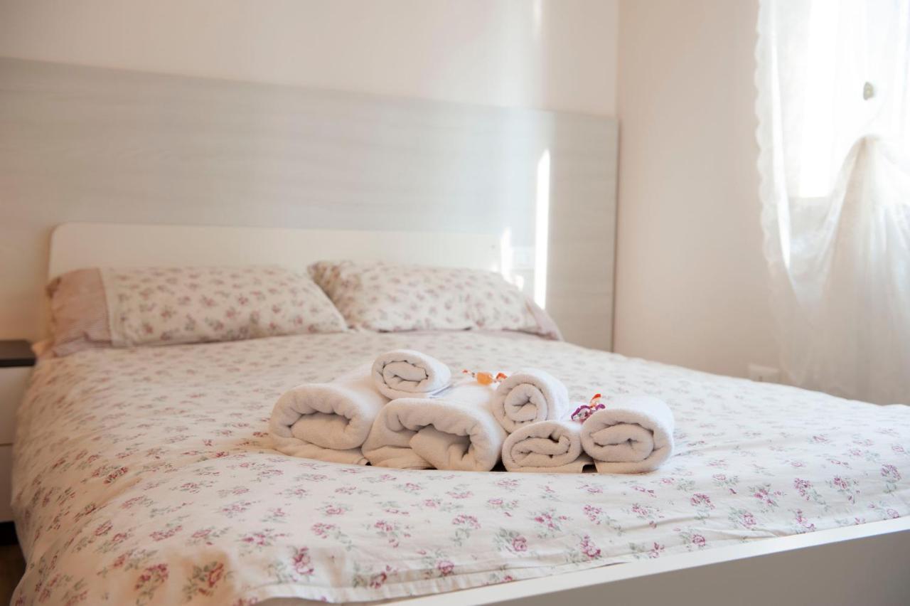 Bed Da Anna Hotel Пескиера дел Гарда Екстериор снимка